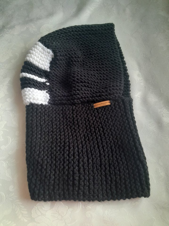 BOYUNLUKLU KORUYUCU BERE
SİYAH ARKASI BEYAZ MODELLİ - Görsel 4