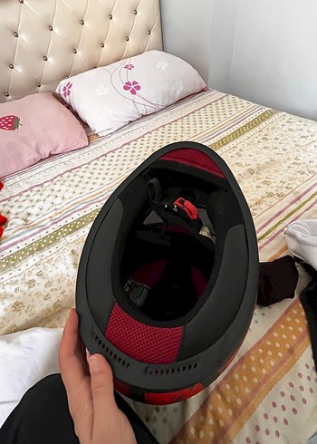 LS2 Siyah Kask, birkaçkez kullanıldı temiz - Görsel 6