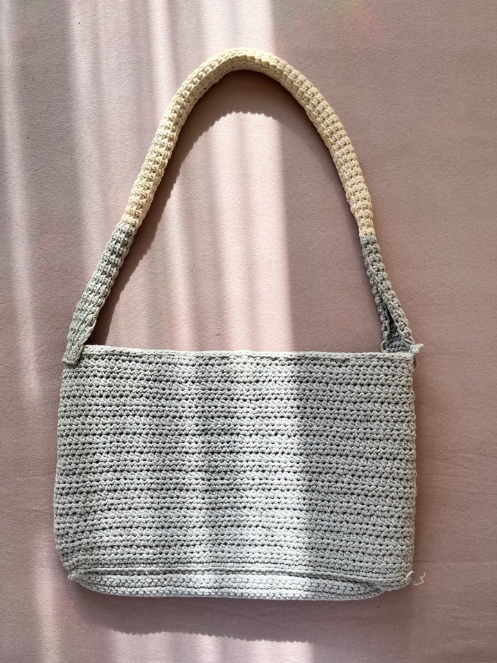 Açık Gri Çiçek Desenli Örgü Bohem Kadın Çantası - Görsel 2