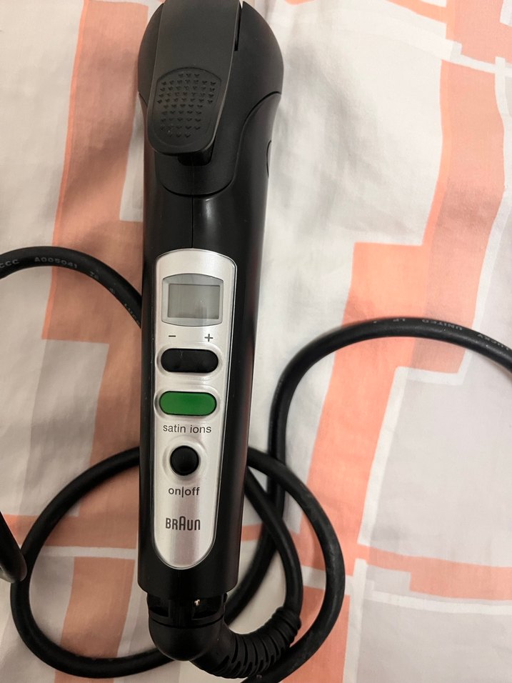 BRAUN SATİN İRONS SAÇ MAŞASI 24MM - Görsel 2