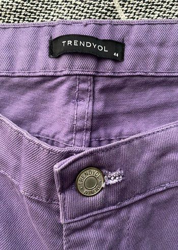 Trendyol & Milla Mor Rahat Kesim Kadın Kot Pantolon