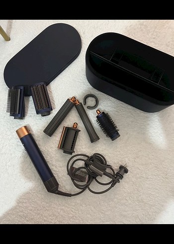  Beden Renk Dyson Airwrap (Dyson mağazasından alındı)