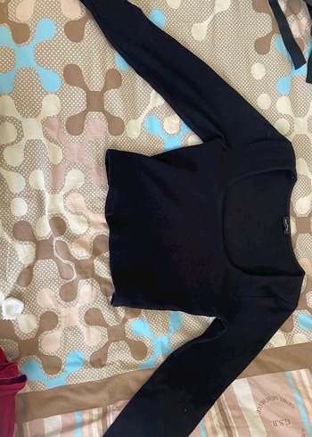 Siyah uzun kollu crop