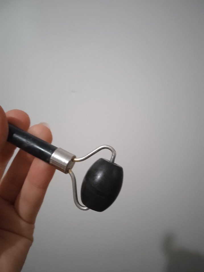 Çift Uçlu Siyah Yüz Masaj Taşı - Görsel 3