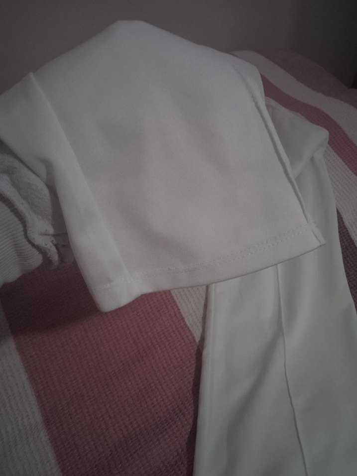 Kadın Beyaz Piliseli Rahat eşofman altı - Görsel 2