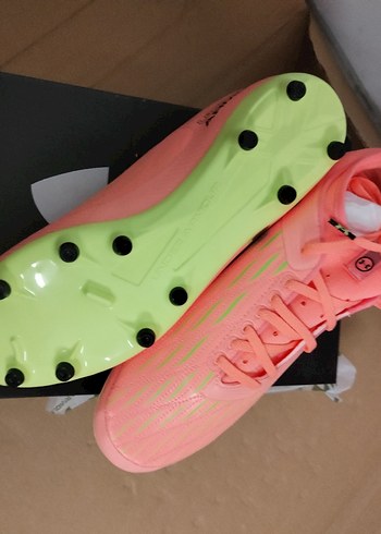 Under Armour Magnetico Select 4 - Görsel 2