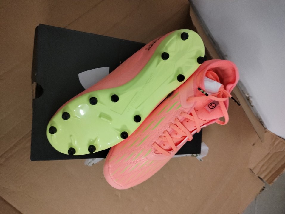 Under Armour Magnetico Select 4 - Görsel 2