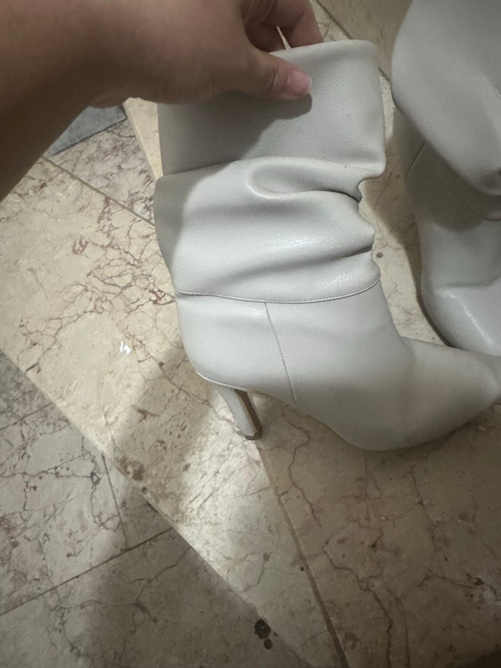 Kadın krem rengi çizme - Görsel 2