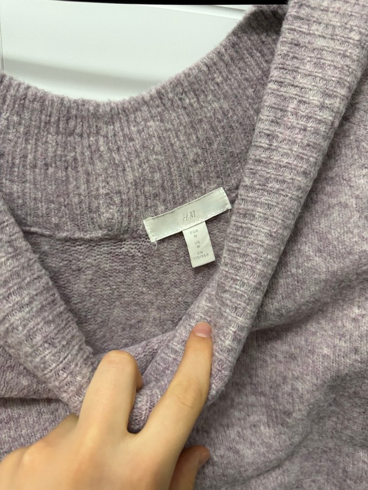 Lila V Yaka Örgü Kadın Kazak - Görsel 3