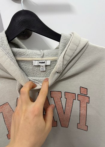 Mavi Baskılı Gri Kadın Kapüşonlu Sweatshirt - Görsel 3