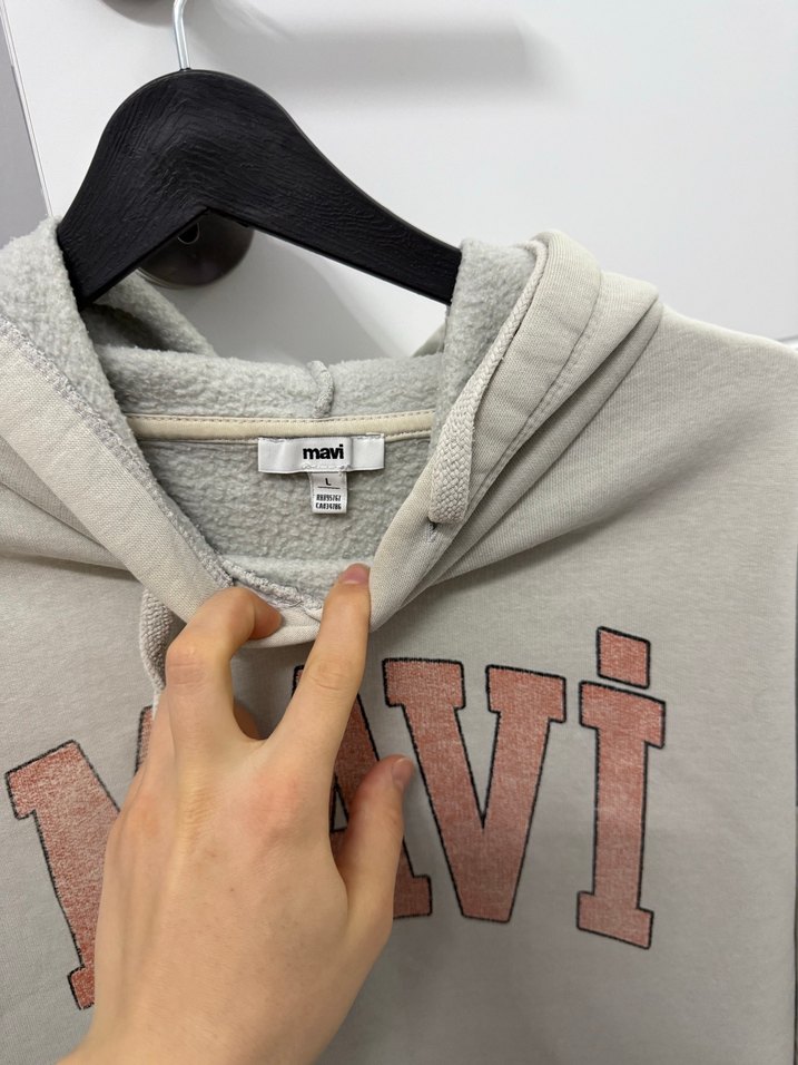 Mavi Baskılı Gri Kadın Kapüşonlu Sweatshirt - Görsel 3