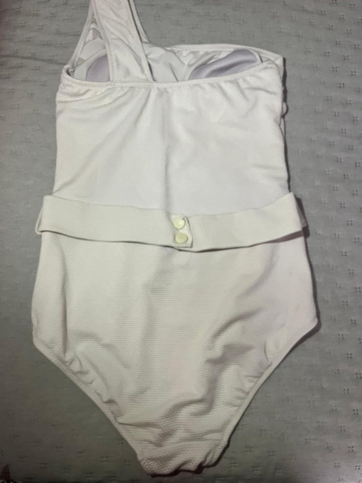 Tek Omuzlu Beyaz Kemerli Kadın Mayo - Görsel 5