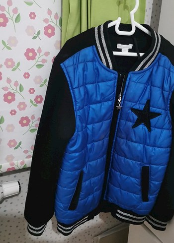 Mavi yıldızlı 8~9 yaş mont