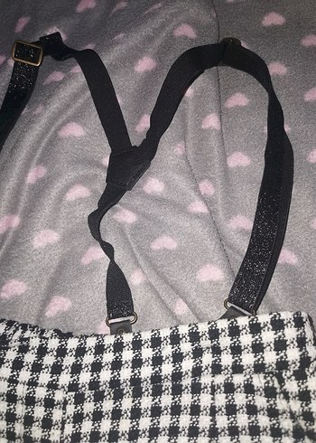 LC Waikiki Kız çocuk askıları olan mini şort