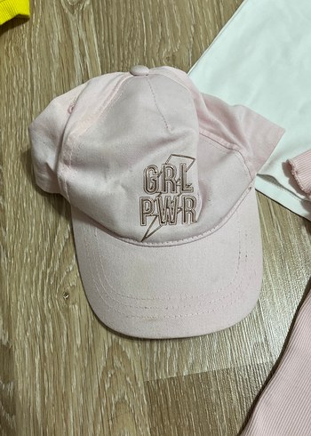 7 Yaş Beden Kız Çocuk Pembe Barbie Tişört