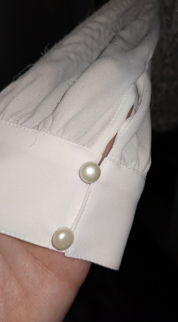 Gipürlü kolları krep abiye gömlek - Görsel 5