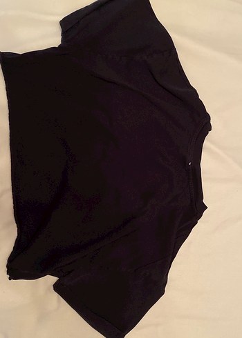 Bershka Kadın Siyah Kısa Kollu Crop Top