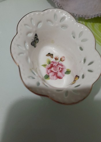 Vintage beyaz çiçek desenli porselen tabak - Görsel 4