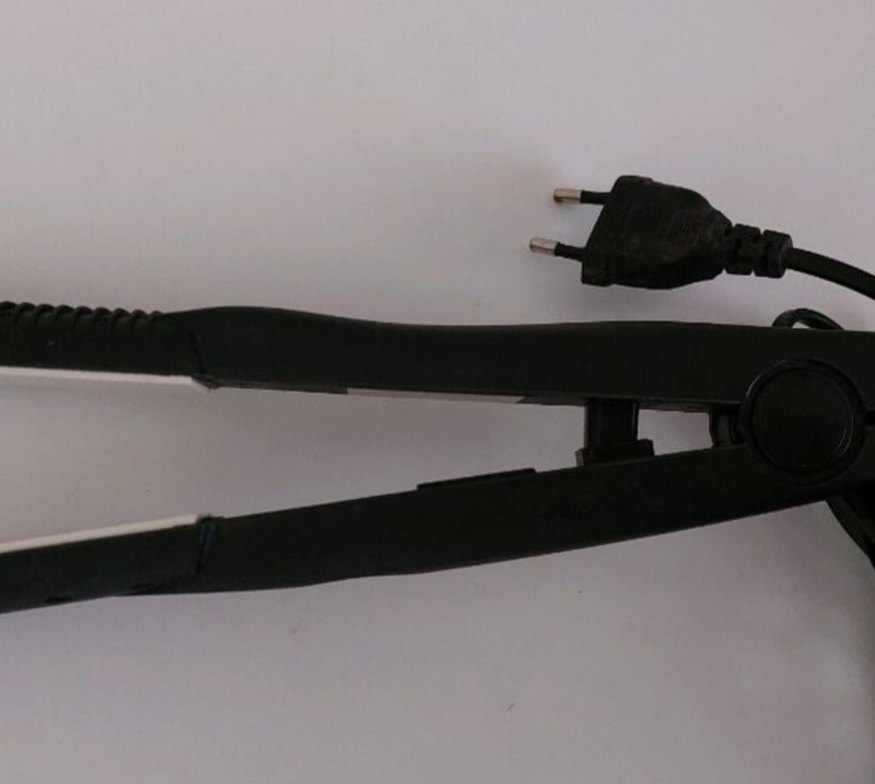 Saç Düzleştirici - Görsel 2