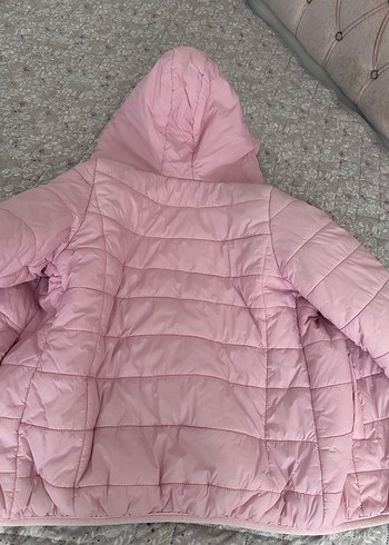 Kız çocuk için Kapüşonlu Pembe Mont - Görsel 2