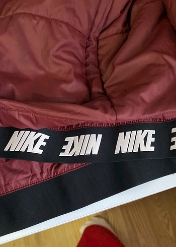 s Beden Bordo Nike Kadın Spor Kış Montu
