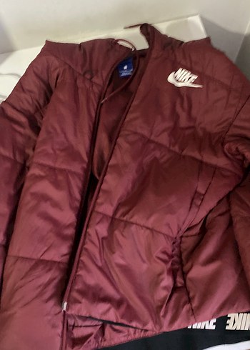 Bordo Nike Kadın Spor Kış Montu