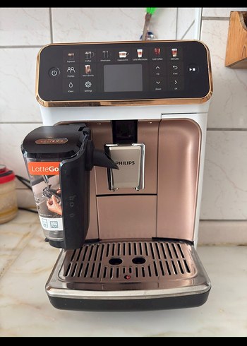 Philips LatteGo Otomatik Kahve Makinesi Ep5543/80