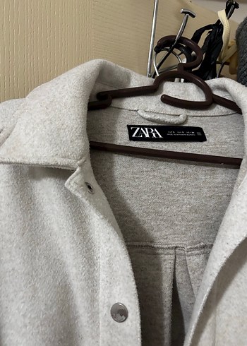 Kadın beyaz 
Midi Düğmeli Rahat Kaban - Görsel 2