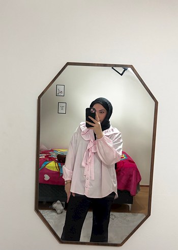 Pembe Fırfırlı Uzun Kollu Salaş Bluz - Görsel 3