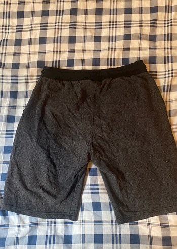 Erkek Gri Midi Şort - Görsel 2