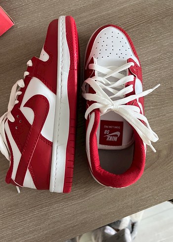 37 Beden kırmızı Renk Kırmızı Kadın Spor Ayakkabı