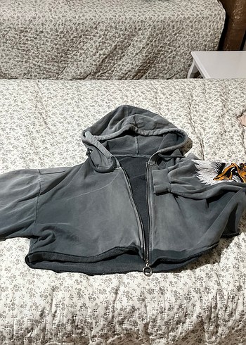 Gri Kapüşonlu Baskılı Kadın Sweatshirt