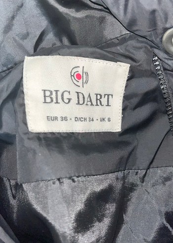 36 Beden Siyah Kapüşonlu Kadın Kışlık Mont
