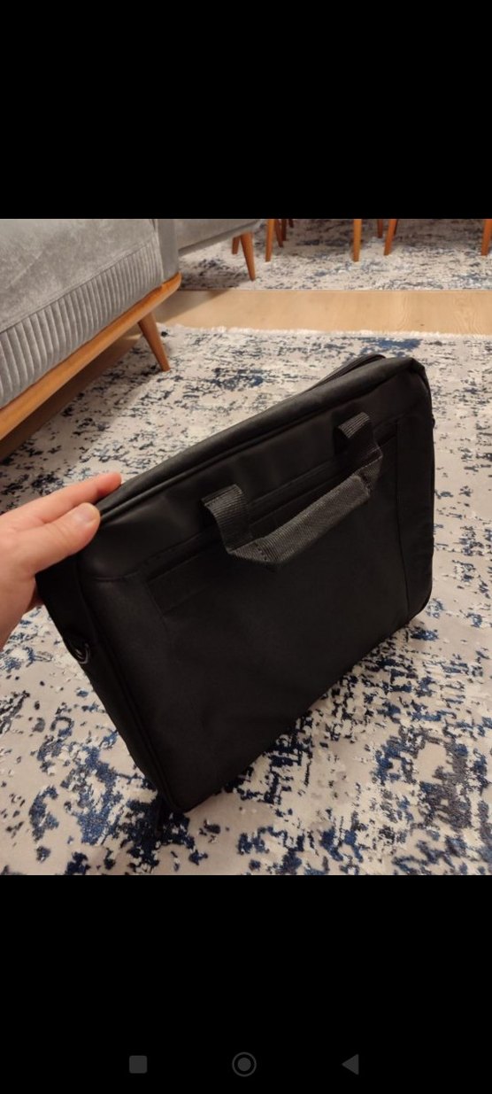 Siyah Fermuarlı Laptop Çantası - Görsel 2