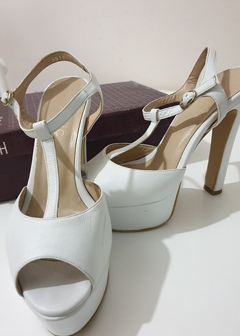 Beyaz Tokalı Platform Topuklu Kadın Abiye Ayakkabı hotiç marka - Görsel 3