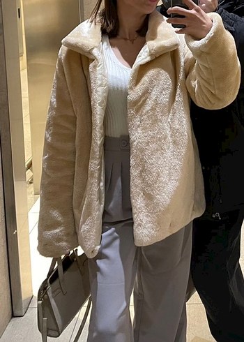 LC Waikiki Bej Suni Kürklü Midi Kadın Ceket