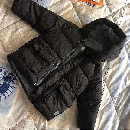 Zara mont