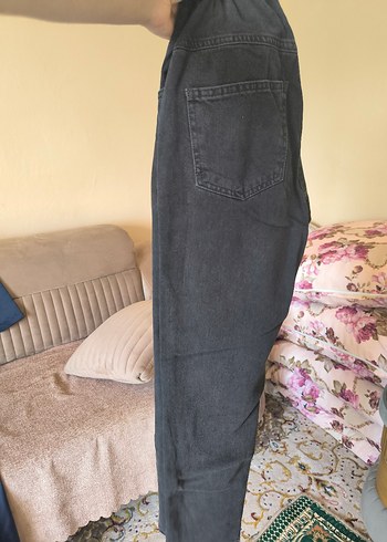Gri Düğmeli Rahat Kesim Kadın Kot Pantolon