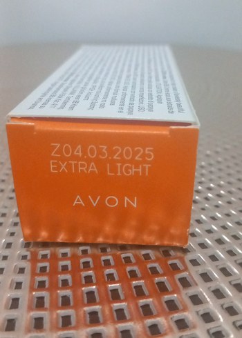 Avon Nutraeffects 5-in-1 Işıltılı BB Krem - Görsel 2