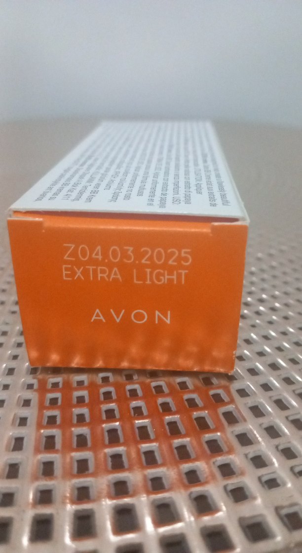 Avon Nutraeffects 5-in-1 Işıltılı BB Krem - Görsel 2