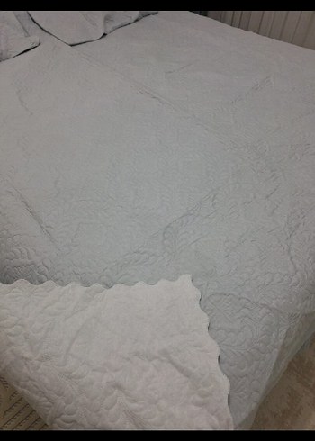 Gri Beyaz Düz Yatak Örtüsü - Görsel 4