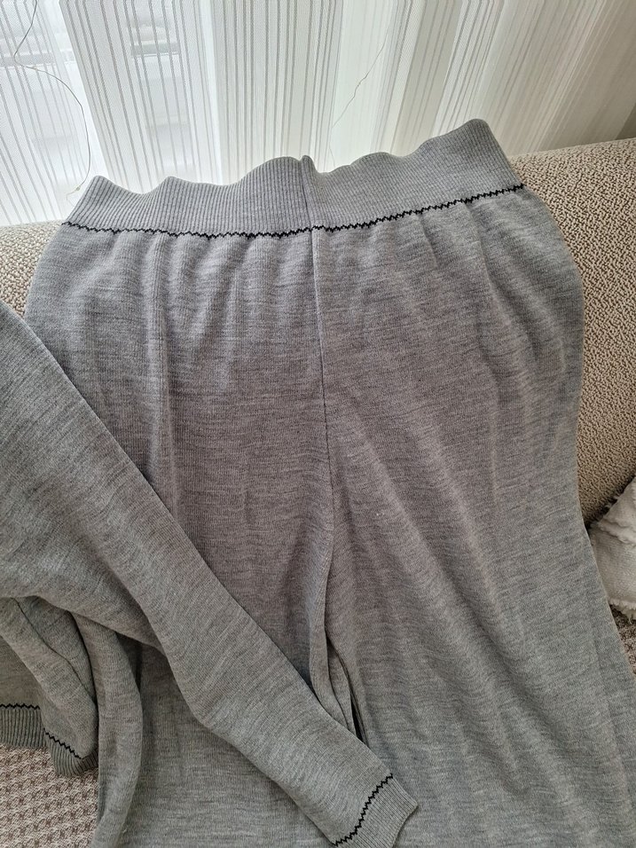 Gri Düğmeli Uzun Triko Kadın Takım - Görsel 3