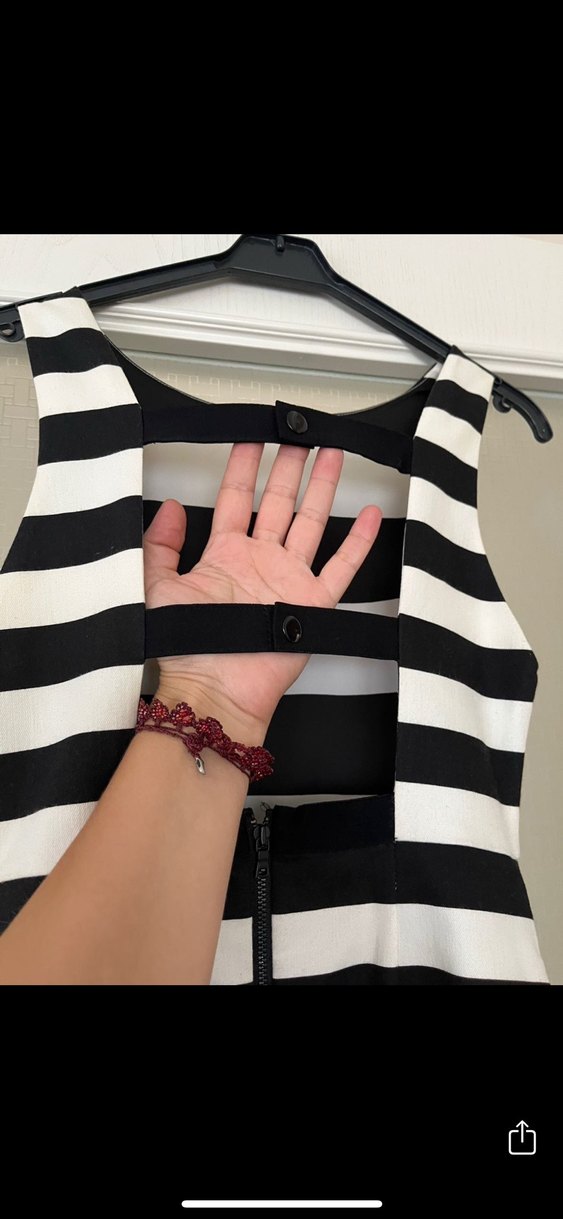 Alice&Olivia Çizgili Kolsuz Midi Elbise - Görsel 3