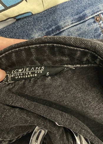 LC Waikiki Siyah Kadın Kot Ceket - Görsel 3