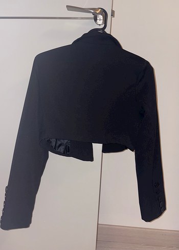 Diğer Kadın Siyah Düğmeli Crop Blazer Ceket