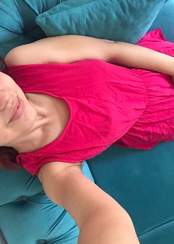 Pembe elbise - Görsel 3