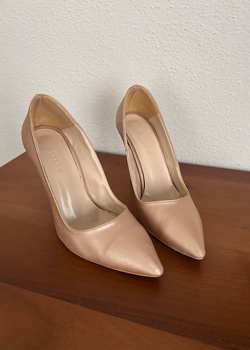 Nine West Bej Deri Stiletto Kadın Topuklu Ayakkabı