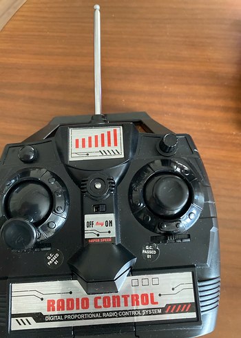 Kırmızı Uzaktan Kumandalı Helikopter - Görsel 6