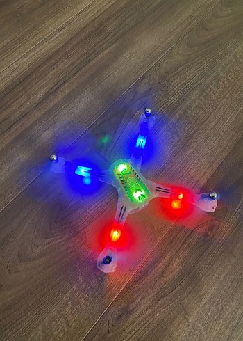 Çok Renkli  Drone ve Kumanda hobi - Görsel 2