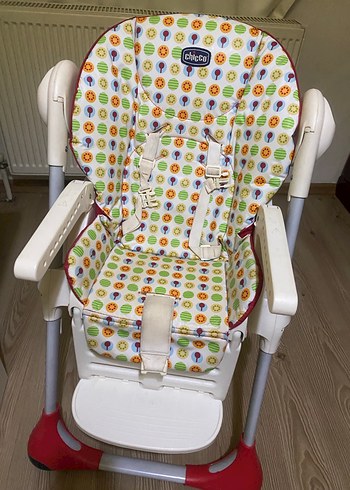  Beden kırmızı Renk Chicco Mama Sandalyesi